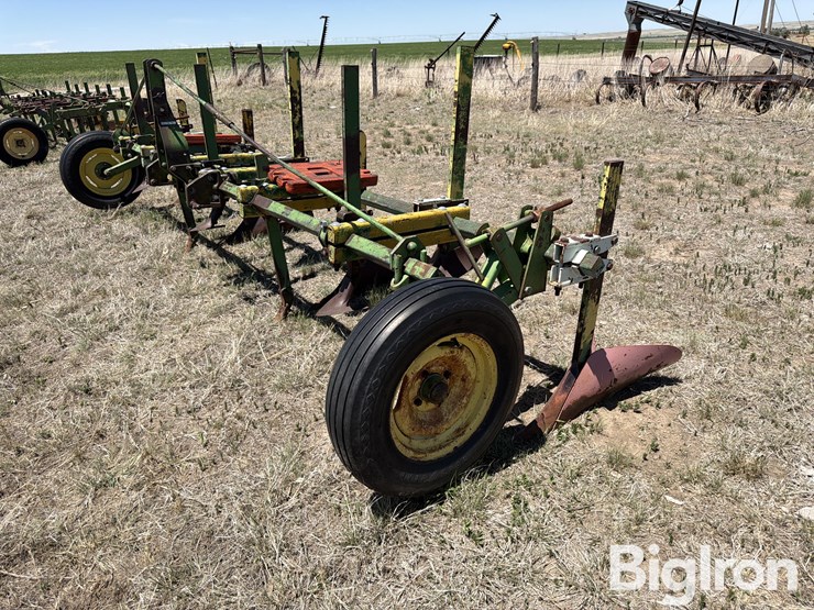 6r30"-ditcher-image-1