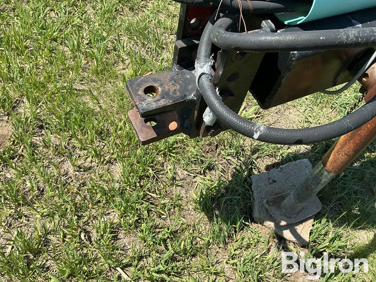 black-machine-12-30-image-9