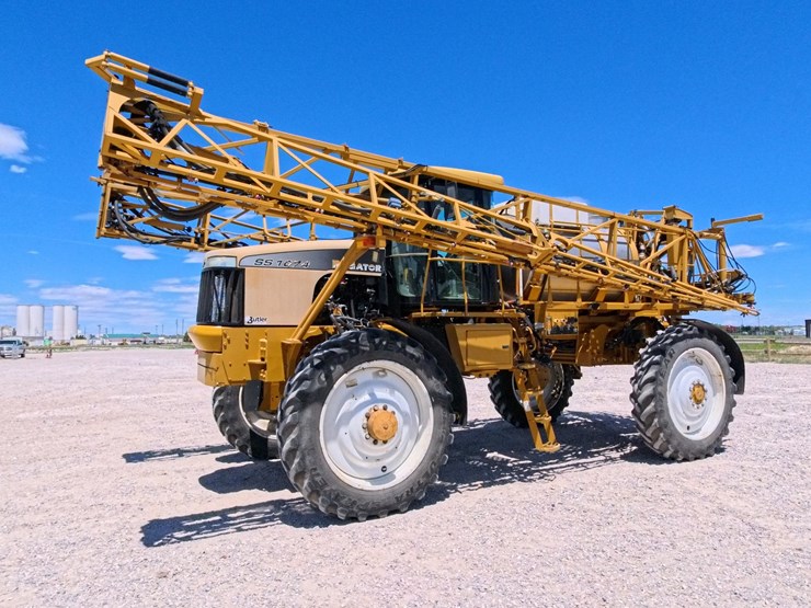 2005-ag-chem-rogator-ss1074-image-95