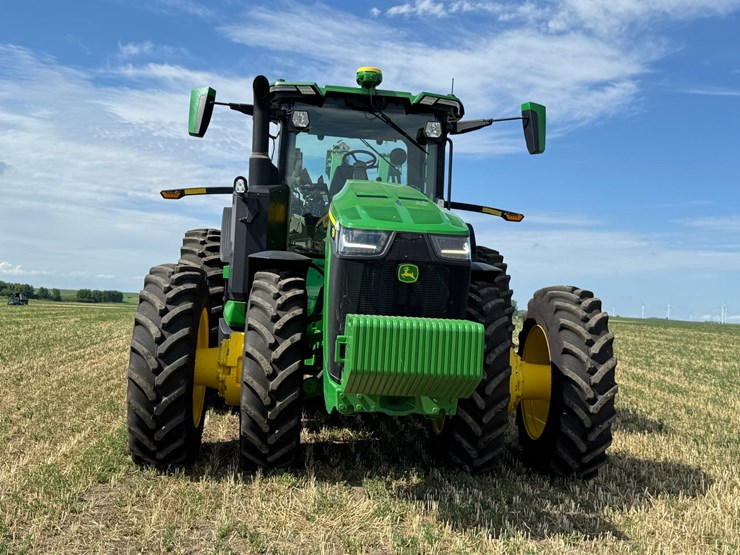 2023-john-deere-8r-340-image-13