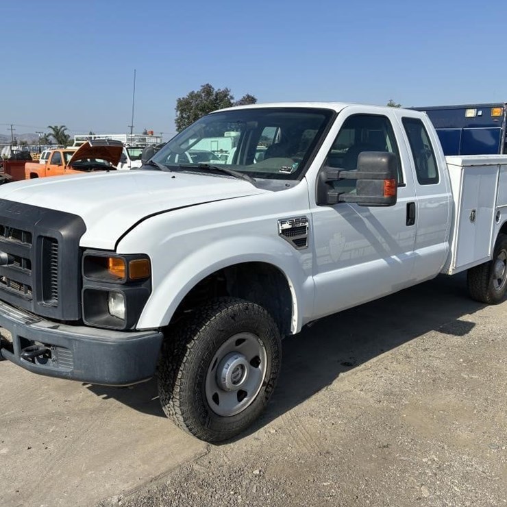 2009 FORD F350