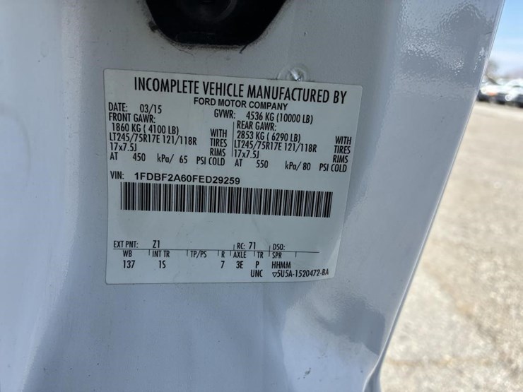 2015-ford-f250-image-17