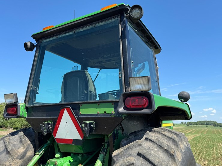 john-deere-4630-image-26