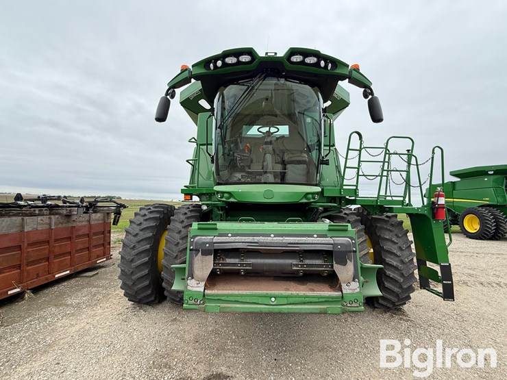 2019-john-deere-s780-image-2