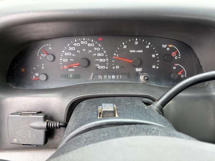 2002-ford-f350-image-18