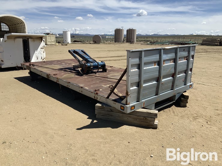 1992-peterbilt-379-image-3