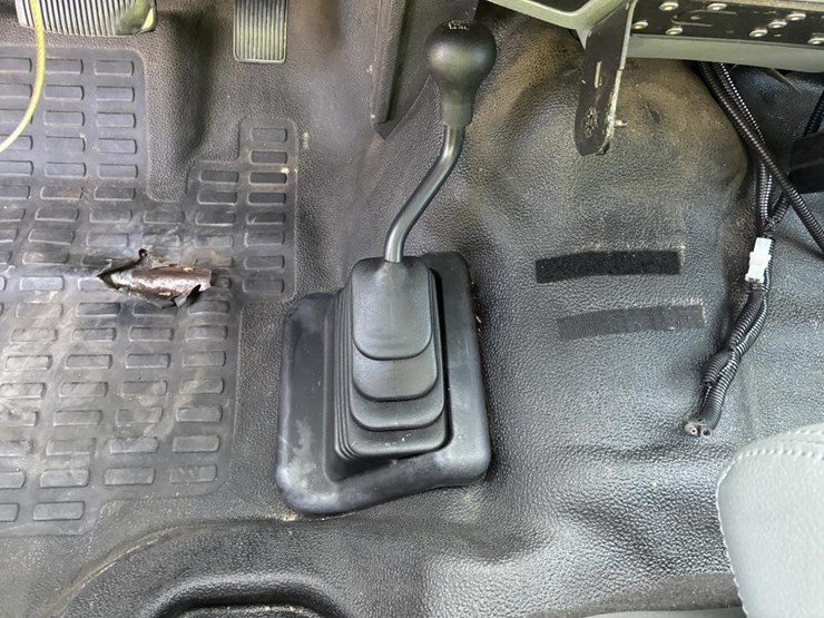 2011-ford-f250-image-20