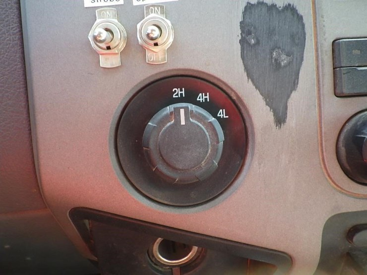 2014-ford-f250-image-49