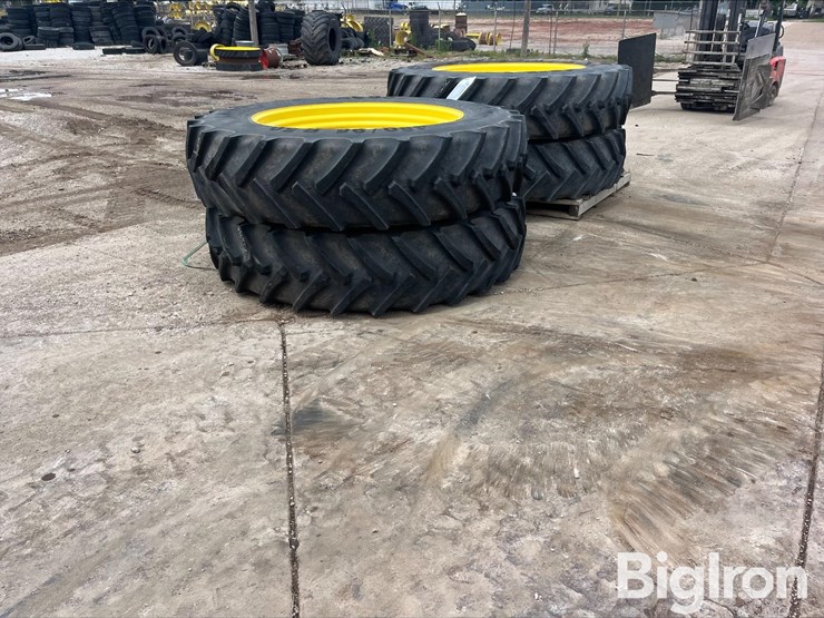deere-tires-image-2