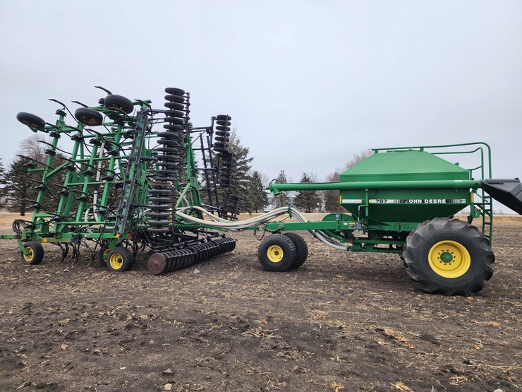 john-deere-737-image-17