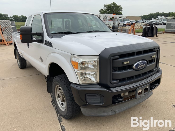 2013-ford-f350-xl-image-13