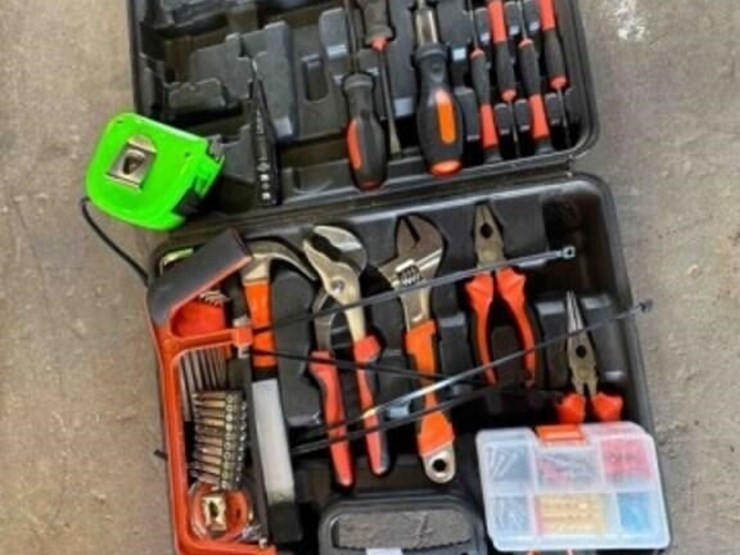 tool-kit-missing-few-items-image-1