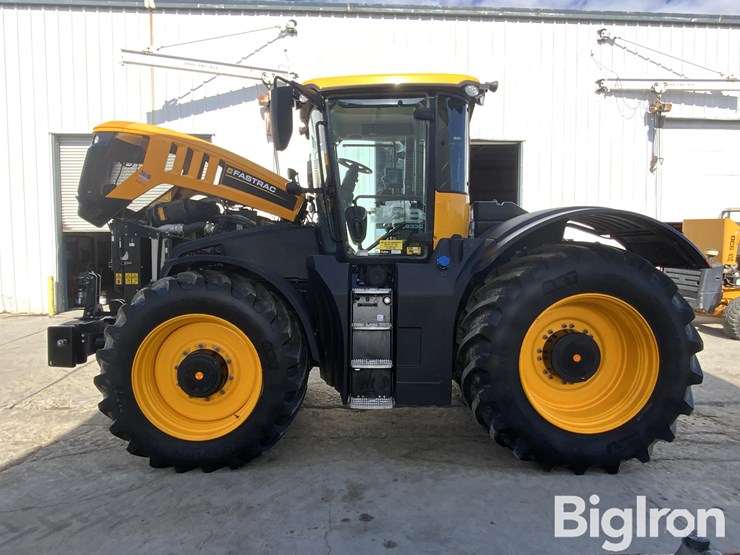 2022-jcb-8330-fastrac-4wd-tractor-image-9