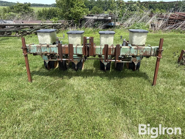 john-deere-7000-image-2