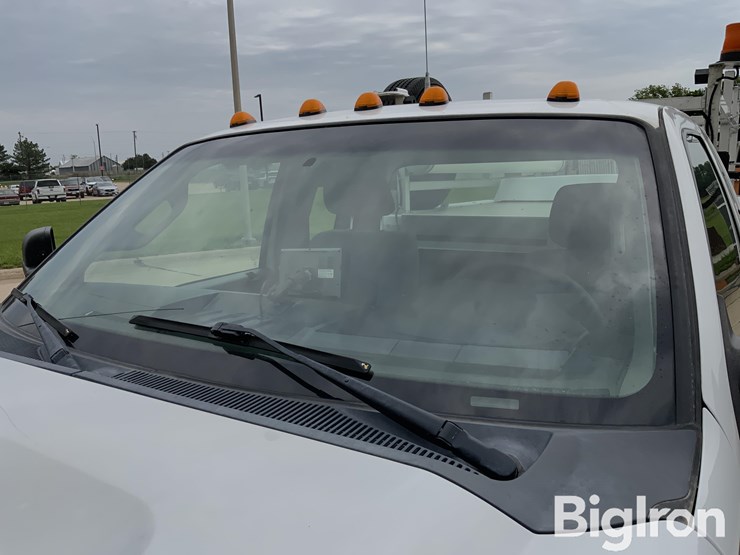 2016-ford-f350-xl-image-11
