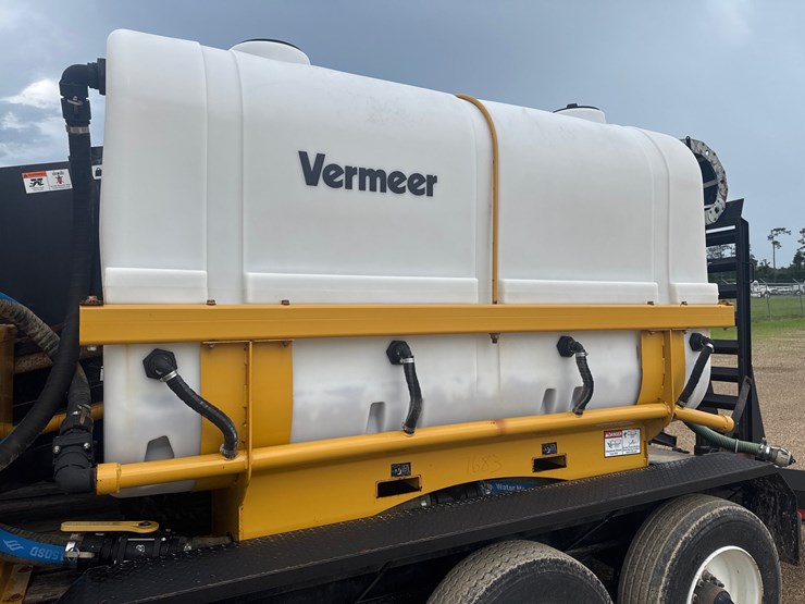 #3601-•-2020-vermeer-d23x30-series-iii-horizontal-directional-drill-image-7