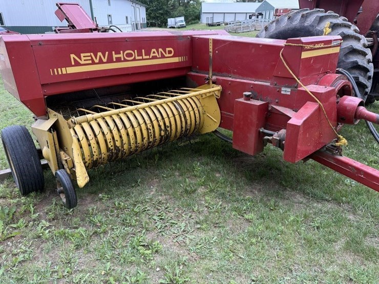 new-holland-311-image-2
