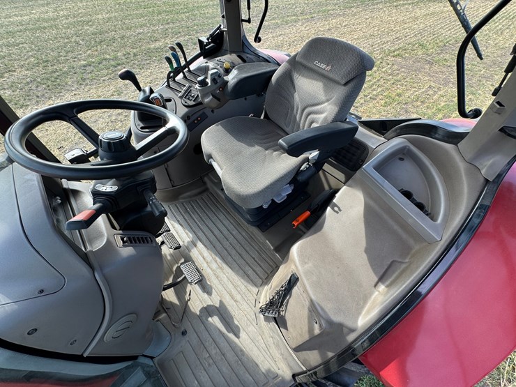 case-ih-maxxum-150-image-31