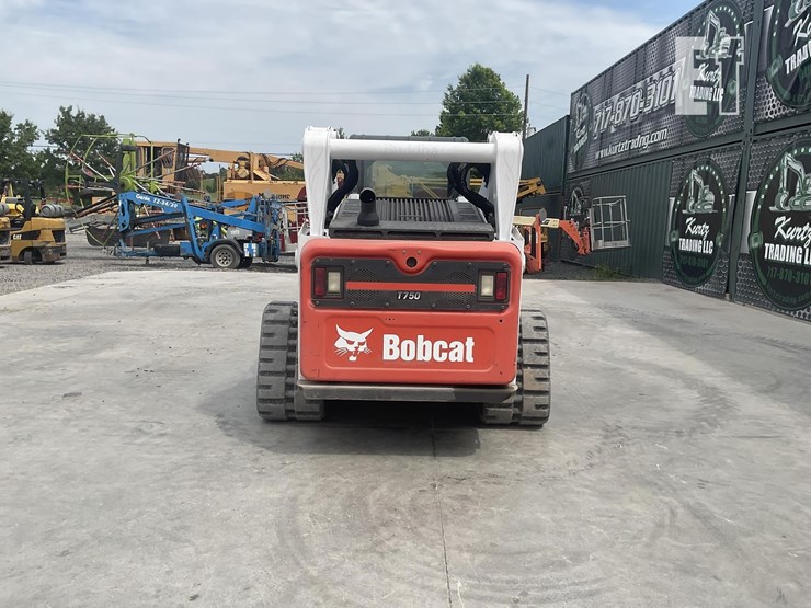 2016-bobcat-t750-image-3