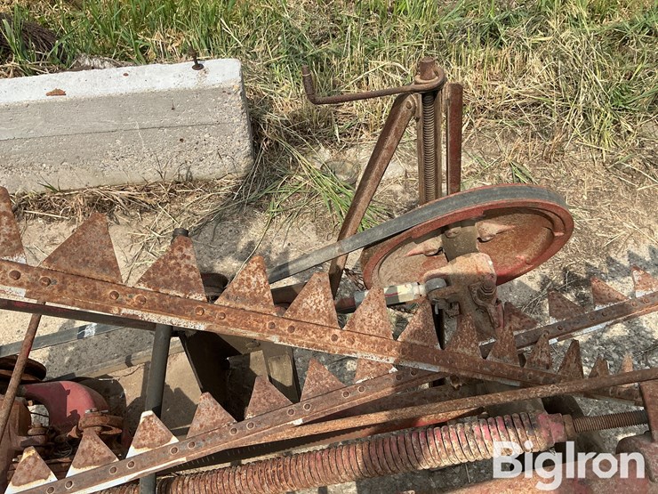 massey-ferguson-7-image-12