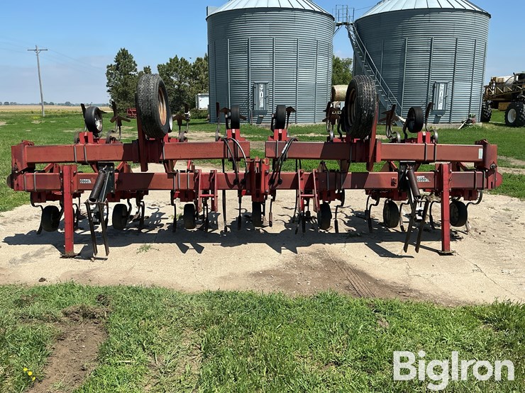 case-ih-183-image-2