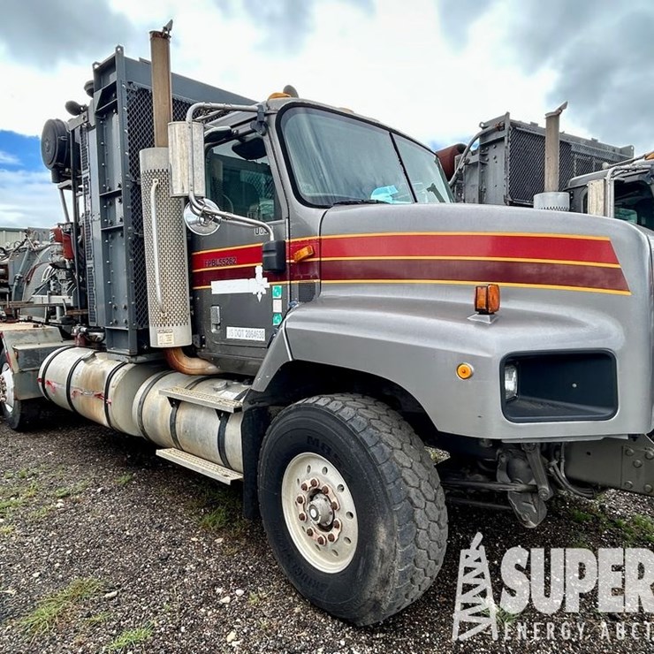 2006 INTERNATIONAL PAYSTAR 5600i