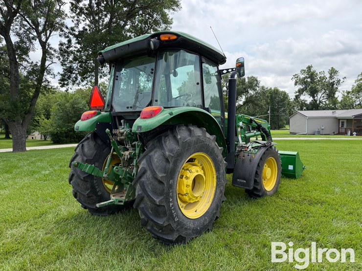 2019-john-deere-5100e-image-5