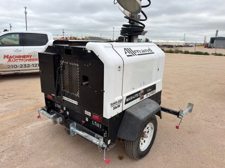 allmand-bros-maxi-lite-ii-v-image-5
