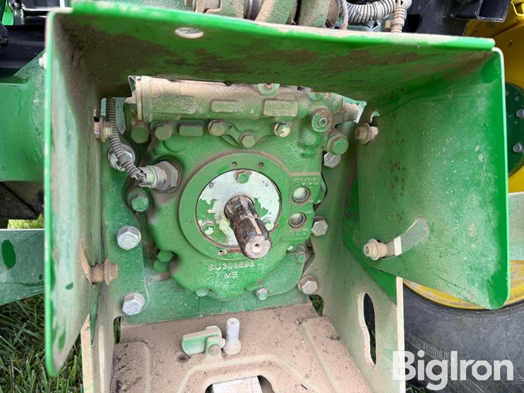 2019-john-deere-5100e-image-12