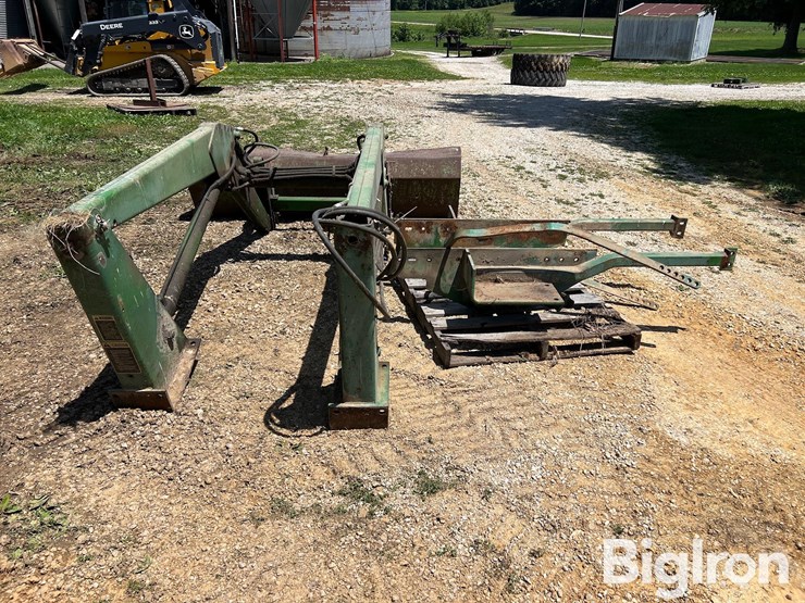 john-deere-158-image-6