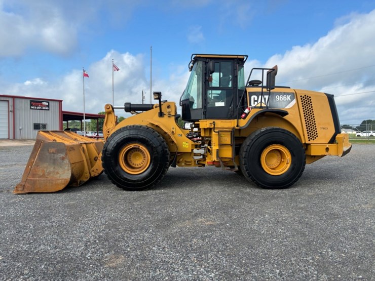 2011-caterpillar-966k-image-7