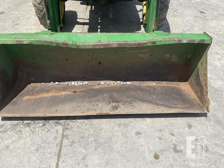 1995-john-deere-5200-image-9