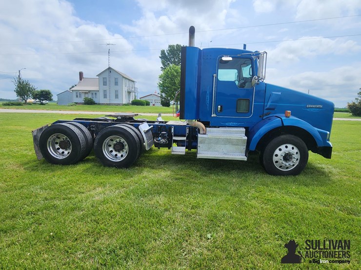 2012-kenworth-t800-image-4