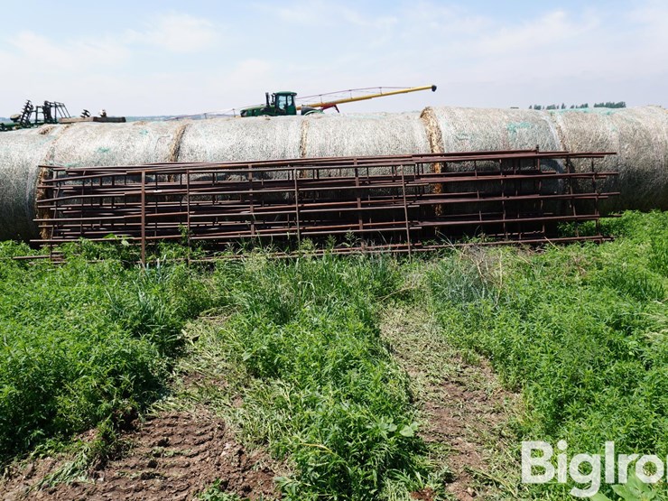 continuous-fence-panels-image-2