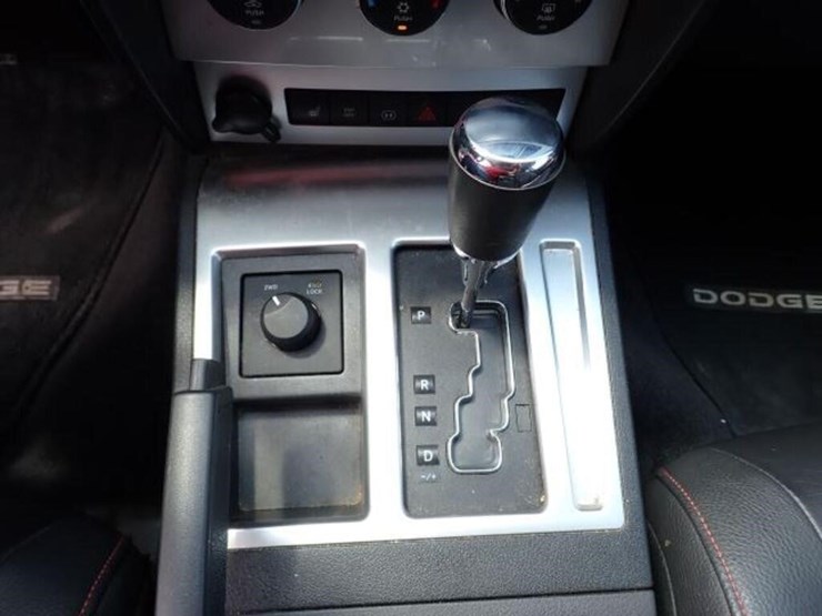 2008-dodge-nitro-image-23