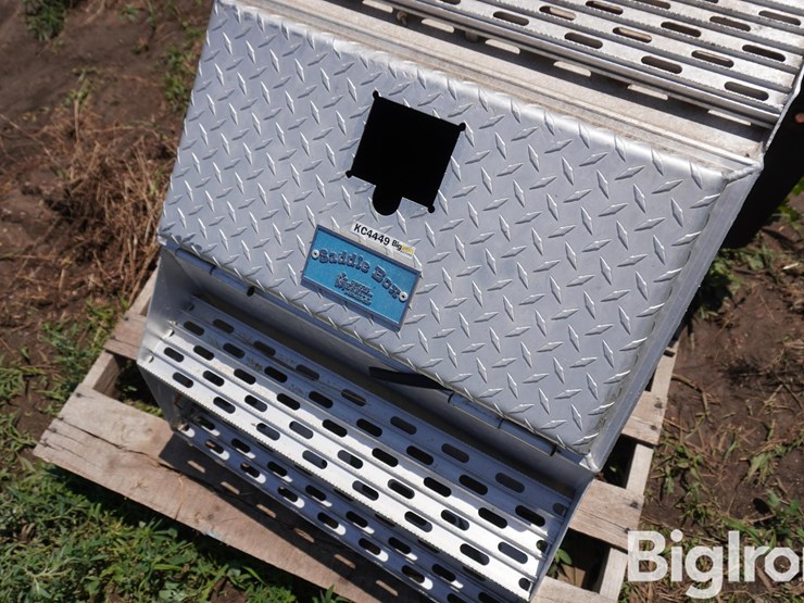 aluminum-saddle-box-image-11