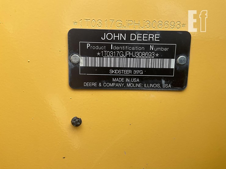 2017-deere-317g-image-19