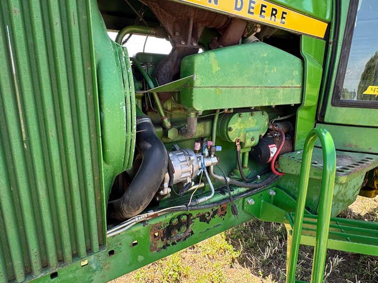 john-deere-4630-image-19
