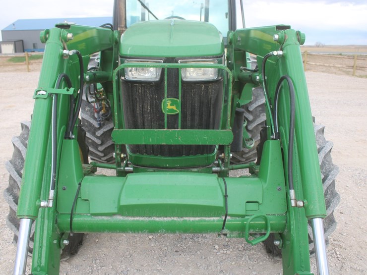 2013-john-deere-5100e-image-14