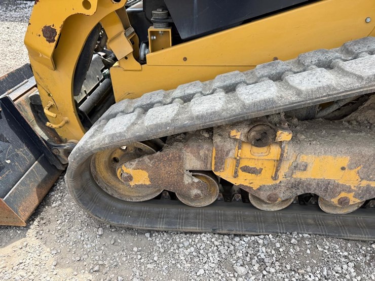 caterpillar-259d-image-18