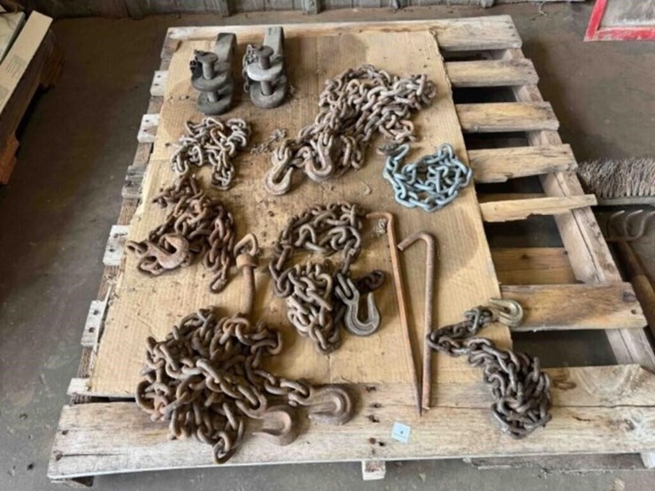 2-pin-receiver-hitches,-variety-of-log-chains-image-1