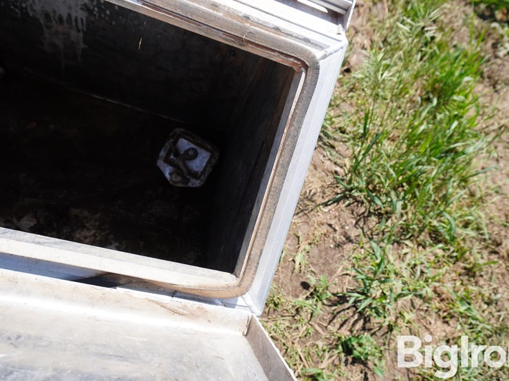 aluminum-saddle-box-image-13
