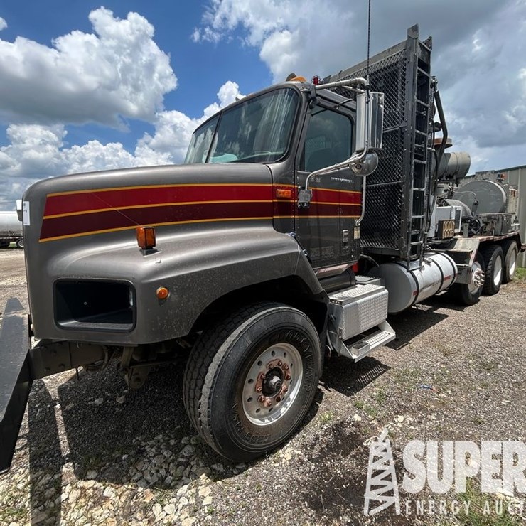 2008 INTERNATIONAL PAYSTAR 5600i