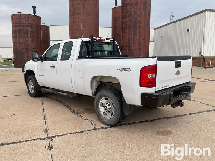 2011-chevrolet-2500-image-7
