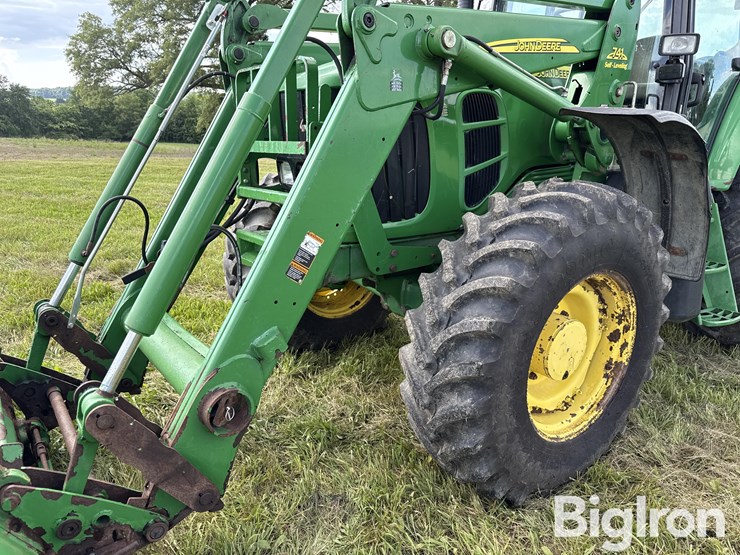2010-john-deere-7330-image-15