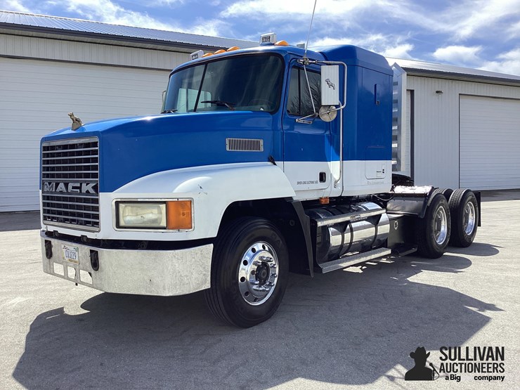 1998-mack-ch613-image-9