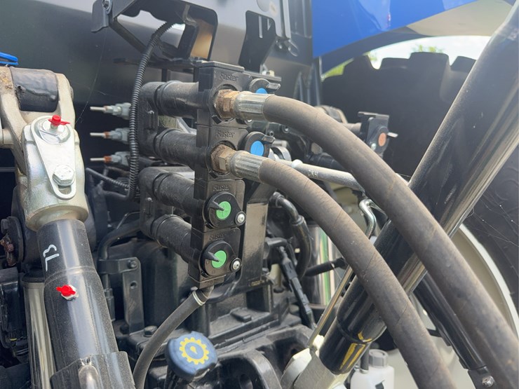 new-holland-t6.160-image-14