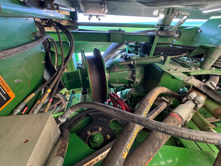 john-deere-s680-image-25