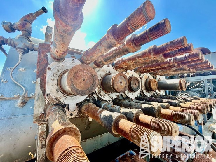 2017-caterpillar-3512-image-16