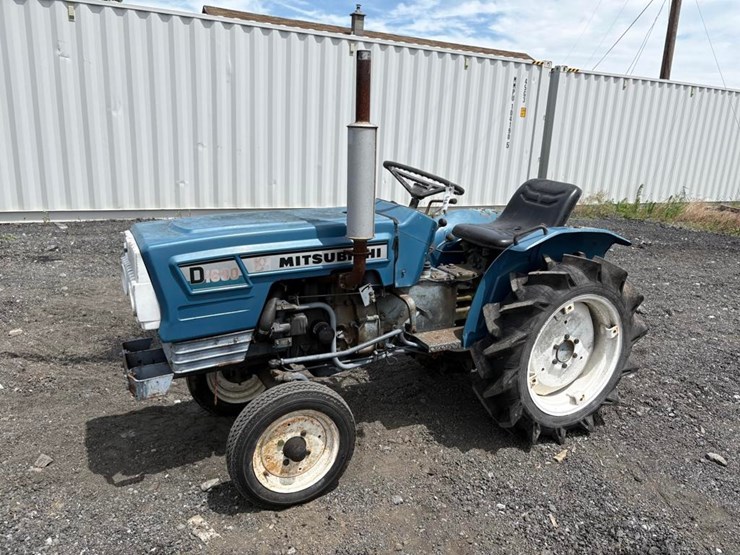 mitsubishi-d1600-image-2